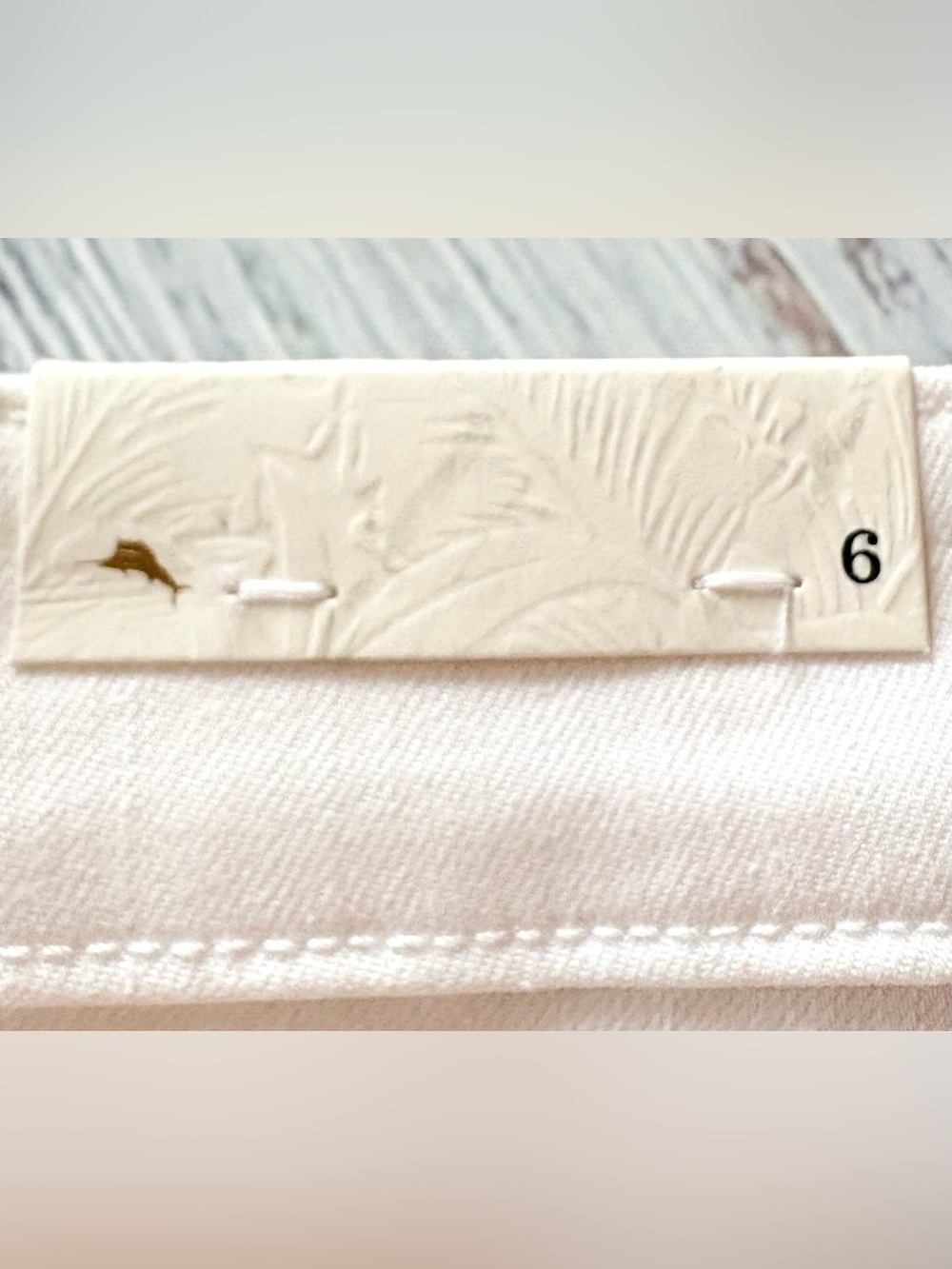 NWT Tommy Bahama Ella Twill High Rise Straight Crop Jeans White Size 6 - Picture 14 of 16